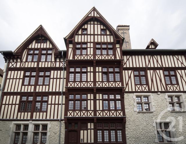 Appartement F4 à louer - 4 pièces - 86.51 m2 - MORET SUR LOING - 77 - ILE-DE-FRANCE - Century 21 Agence Notre-Dame