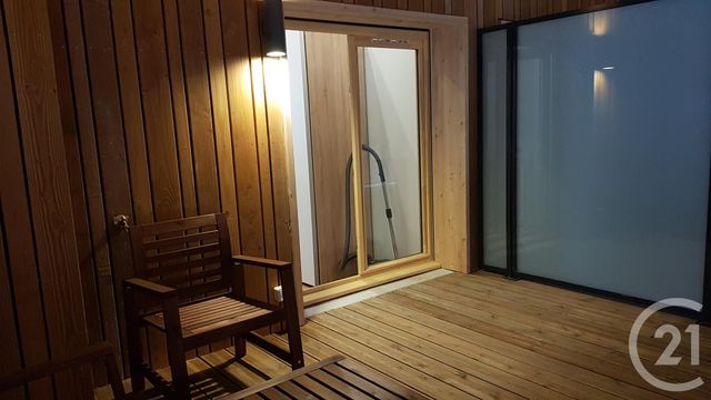 Appartement F2 à louer - 2 pièces - 45.0 m2 - FONTAINEBLEAU - 77 - ILE-DE-FRANCE - Century 21 Agence Notre-Dame