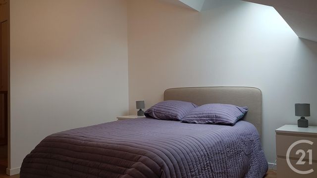 Appartement F2 à louer - 2 pièces - 45.0 m2 - FONTAINEBLEAU - 77 - ILE-DE-FRANCE - Century 21 Agence Notre-Dame