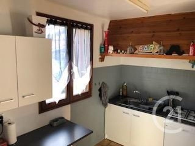 maison à louer - 4 pièces - 90.26 m2 - CHAMPAGNE SUR SEINE - 77 - ILE-DE-FRANCE - Century 21 Agence Notre-Dame