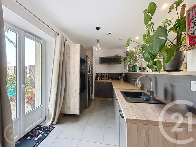 maison à louer - 2 pièces - 55.83 m2 - MACHAULT - 77 - ILE-DE-FRANCE - Century 21 Agence Notre-Dame