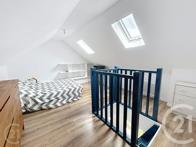maison à louer - 2 pièces - 20.0 m2 - MORET LOING ET ORVANNE - 77 - ILE-DE-FRANCE - Century 21 Agence Notre-Dame