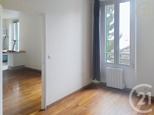 Appartement F2 à vendre - 2 pièces - 39.15 m2 - CHAMPAGNE SUR SEINE - 77 - ILE-DE-FRANCE - Century 21 Agence Notre-Dame