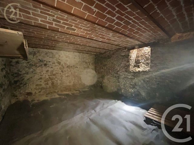 Appartement à louer - 3 pièces - 67.18 m2 - FONTAINEBLEAU - 77 - ILE-DE-FRANCE - Century 21 Agence Notre-Dame