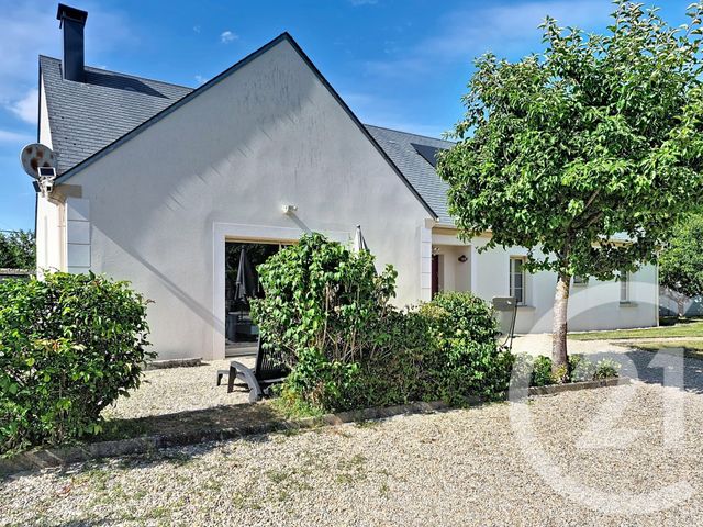 maison à vendre - 6 pièces - 153.0 m2 - ST PIERRE LES NEMOURS - 77 - ILE-DE-FRANCE - Century 21 Agence Notre-Dame