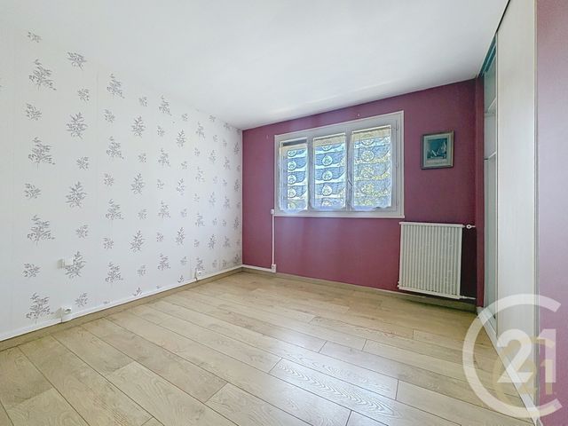 Appartement F2 à vendre - 2 pièces - 46.17 m2 - MORET LOING ET ORVANNE - 77 - ILE-DE-FRANCE - Century 21 Agence Notre-Dame