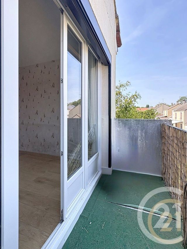 Appartement F2 à vendre - 2 pièces - 46.17 m2 - MORET LOING ET ORVANNE - 77 - ILE-DE-FRANCE - Century 21 Agence Notre-Dame