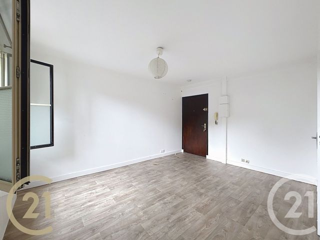 Appartement F1 à louer - 1 pièce - 28.09 m2 - MORET SUR LOING - 77 - ILE-DE-FRANCE - Century 21 Agence Notre-Dame