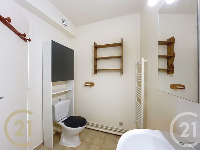 Appartement F1 à louer - 1 pièce - 28.09 m2 - MORET SUR LOING - 77 - ILE-DE-FRANCE - Century 21 Agence Notre-Dame