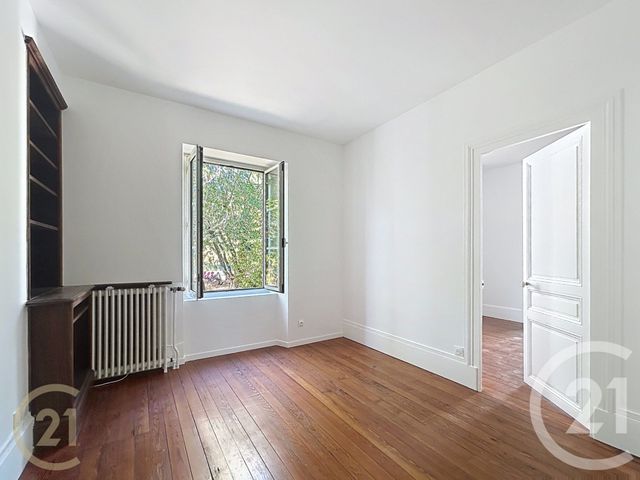 Appartement F4 à louer - 4 pièces - 78.8 m2 - VARENNES SUR SEINE - 77 - ILE-DE-FRANCE - Century 21 Agence Notre-Dame