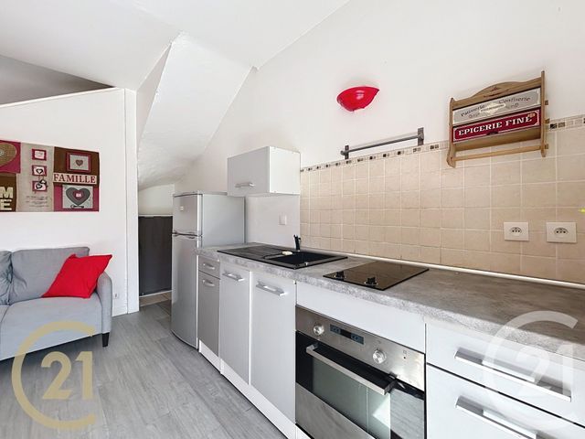 Appartement F2 à louer - 2 pièces - 24.34 m2 - ST MAMMES - 77 - ILE-DE-FRANCE - Century 21 Agence Notre-Dame