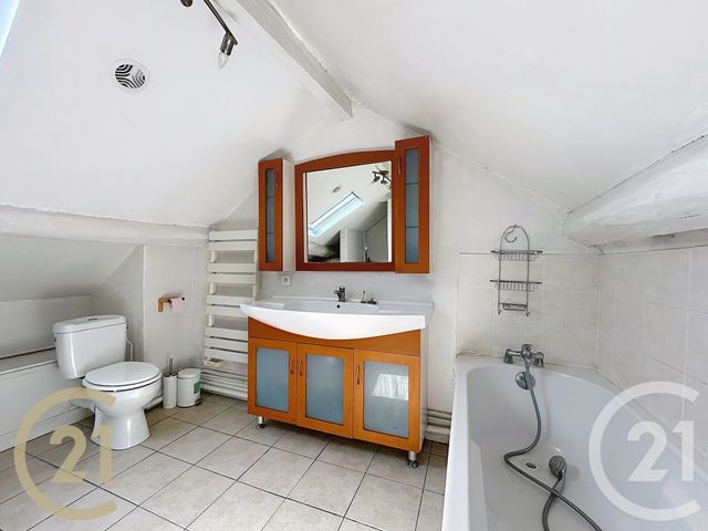 Appartement F2 à louer - 2 pièces - 24.34 m2 - ST MAMMES - 77 - ILE-DE-FRANCE - Century 21 Agence Notre-Dame
