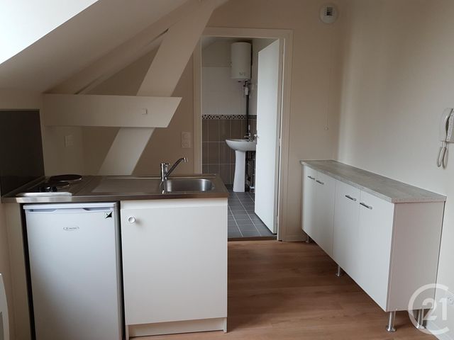 Appartement T1 à louer - 2 pièces - 29.1 m2 - MORET SUR LOING - 77 - ILE-DE-FRANCE - Century 21 Agence Notre-Dame