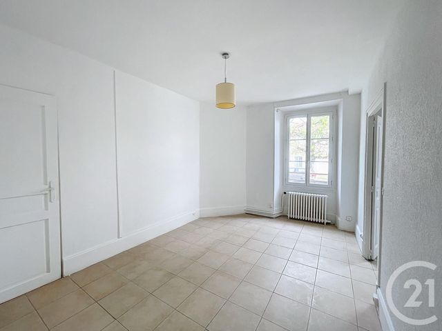maison à louer - 5 pièces - 102.28 m2 - MORET LOING ET ORVANNE - 77 - ILE-DE-FRANCE - Century 21 Agence Notre-Dame