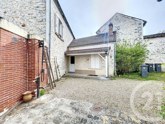 maison à louer - 5 pièces - 102.28 m2 - MORET LOING ET ORVANNE - 77 - ILE-DE-FRANCE - Century 21 Agence Notre-Dame