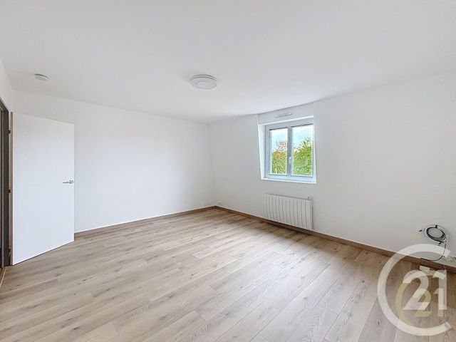 Appartement Studio à louer - 1 pièce - 30.41 m2 - MORET LOING ET ORVANNE - 77 - ILE-DE-FRANCE - Century 21 Agence Notre-Dame