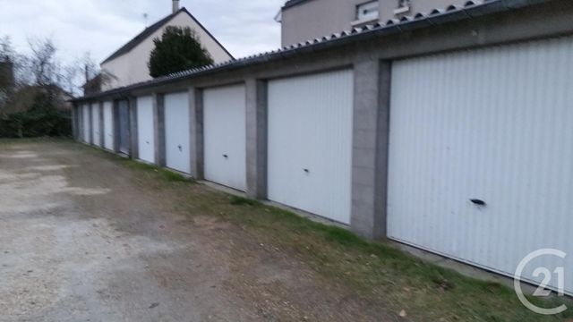 parking à louer - 12.0 m2 - MORET SUR LOING - 77 - ILE-DE-FRANCE - Century 21 Agence Notre-Dame