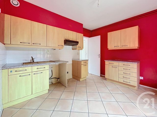 maison à louer - 4 pièces - 93.24 m2 - VENEUX LES SABLONS - 77 - ILE-DE-FRANCE - Century 21 Agence Notre-Dame