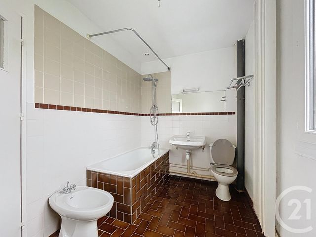 maison à louer - 4 pièces - 93.24 m2 - VENEUX LES SABLONS - 77 - ILE-DE-FRANCE - Century 21 Agence Notre-Dame