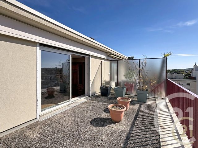 Appartement F3 à louer - 3 pièces - 87.2 m2 - FONTAINEBLEAU - 77 - ILE-DE-FRANCE - Century 21 Agence Notre-Dame