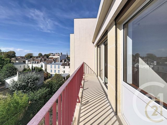 Appartement F3 à louer - 3 pièces - 87.2 m2 - FONTAINEBLEAU - 77 - ILE-DE-FRANCE - Century 21 Agence Notre-Dame