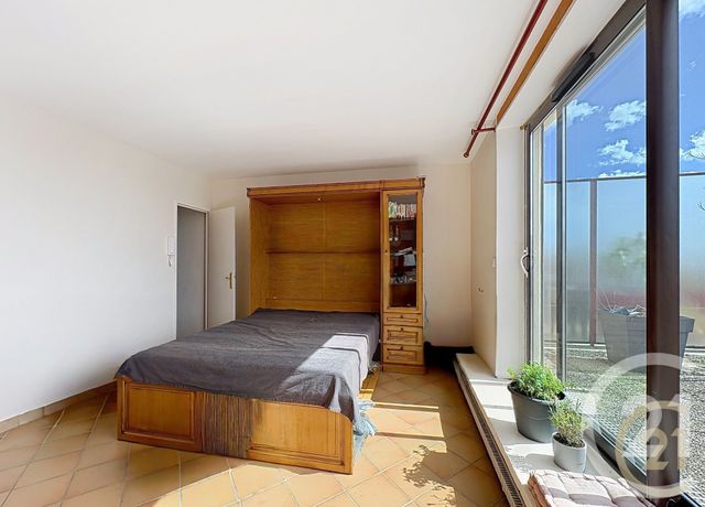 Appartement F3 à louer - 3 pièces - 87.2 m2 - FONTAINEBLEAU - 77 - ILE-DE-FRANCE - Century 21 Agence Notre-Dame