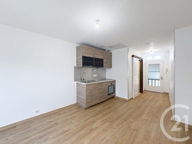 Appartement Studio à louer - 1 pièce - 27.11 m2 - MORET LOING ET ORVANNE - 77 - ILE-DE-FRANCE - Century 21 Agence Notre-Dame